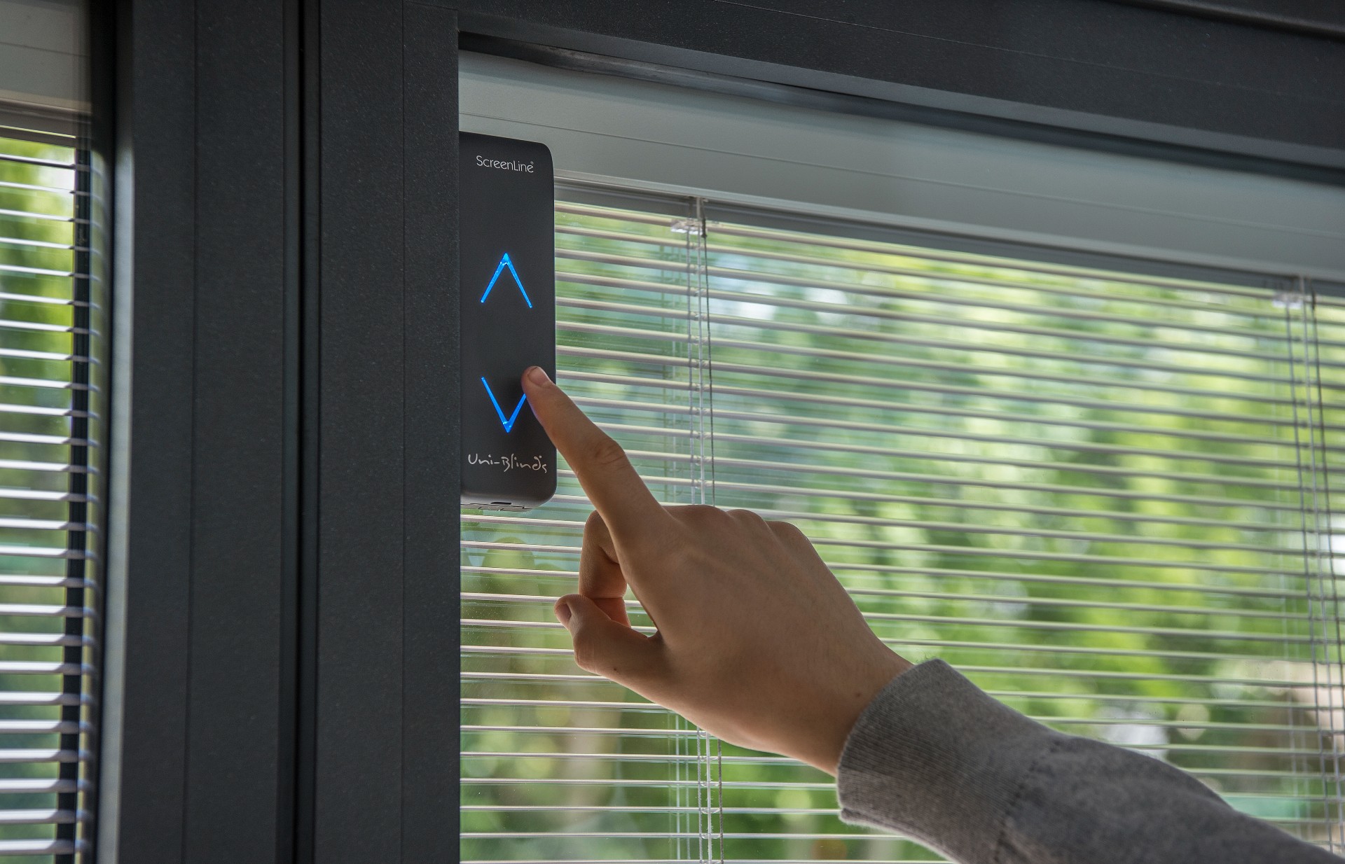 Integral blinds devon