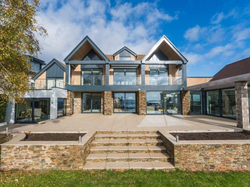 Reynaers CP 130 Lift and Slide Doors..