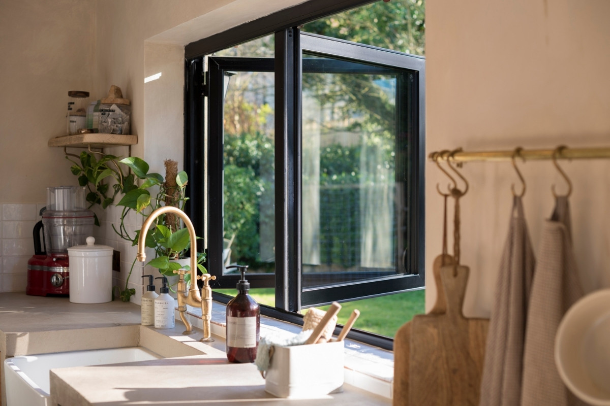 Bifold Window