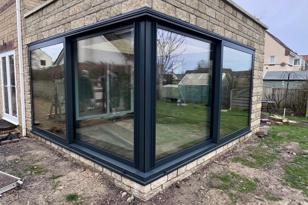 Open Corner Reynaers MasterPatio Sliding Door in Modern Extension