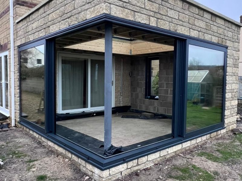 Reynaers MasterPatio Open Corner Lift and Slide Door