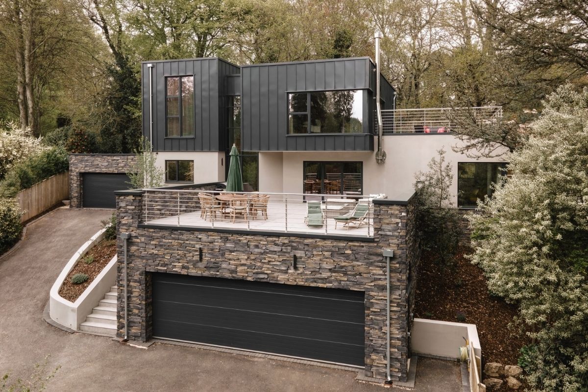 Cortizo Aluminium Windows and Bi-Folds in stunning new build